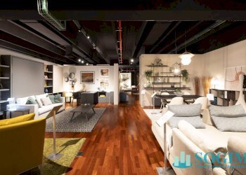 Foto 9 - Locale Commerciale via ugo la malfa
 
4, Cernusco sul Naviglio - foto 9