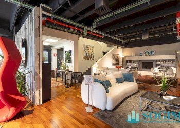 Foto 21 - Locale Commerciale via ugo la malfa
 
4, Cernusco sul Naviglio - foto 21