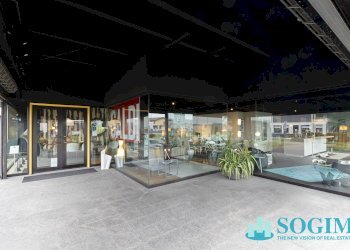 Foto 33 - Locale Commerciale via ugo la malfa
 
4, Cernusco sul Naviglio - foto 33