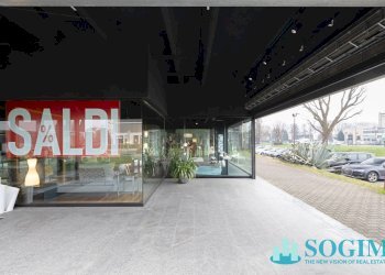 Foto 34 - Locale Commerciale via ugo la malfa
 
4, Cernusco sul Naviglio - foto 34