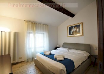 camera matrimoniale - Two-room apartment Via Ponte Pietra
 
2, Verona - photo 9