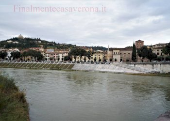 zona circostante - Two-room apartment Via Ponte Pietra
 
2, Verona - photo 17