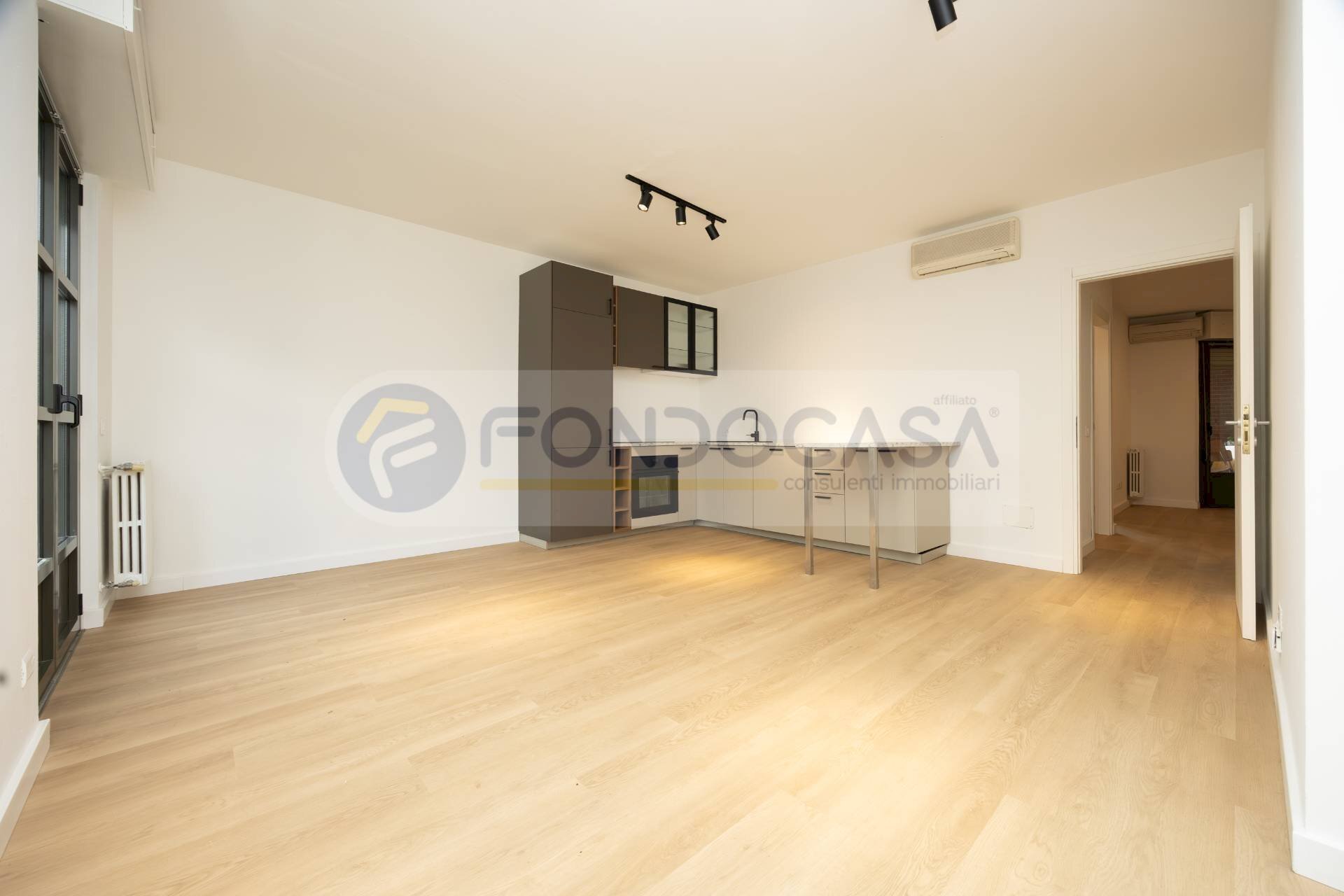 Foto 2 - Three-room apartment Via Trasimeno
 
40/14, Milano - photo 2