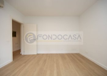 Foto 28 - Three-room apartment Via Trasimeno
 
40/14, Milano - photo 28
