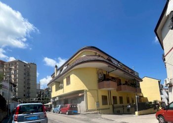 Foto 1 - Quadrilocale PIAZZA SAN FRANCESCO, Somma Vesuviana - foto 1