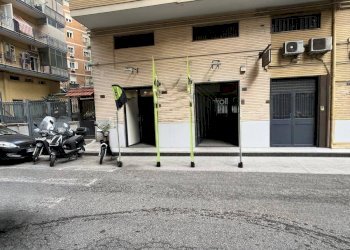 Foto 3 - Locale Commerciale Via Antonio E Luigi Sementini
36/38, Napoli - foto 3