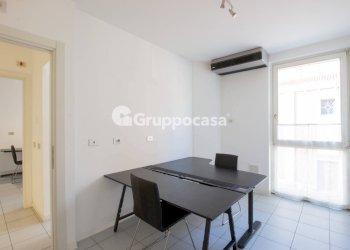 Foto 5 - Office Via Mazzini
 
34, Magenta - photo 5