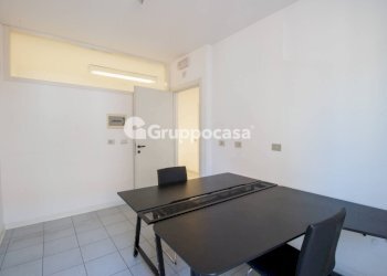 Foto 7 - Office Via Mazzini
 
34, Magenta - photo 7