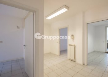 Foto 9 - Office Via Mazzini
 
34, Magenta - photo 9