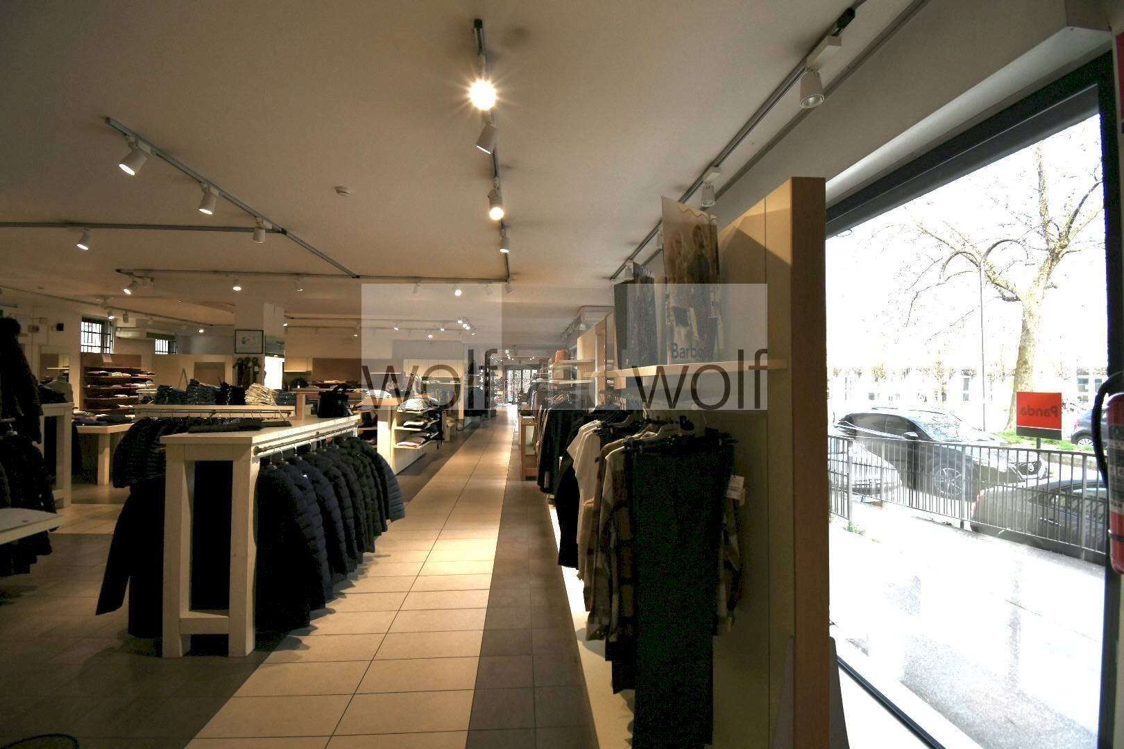 Foto 3 - Negozio Via Milano
 
25, Corsico - foto 3