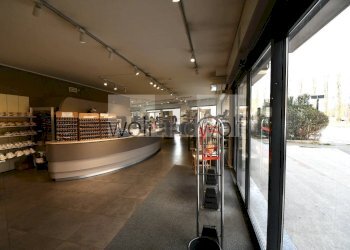 Foto 2 - Negozio Via Milano
 
25, Corsico - foto 2