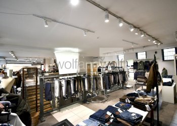 Foto 11 - Negozio Via Milano
 
25, Corsico - foto 11