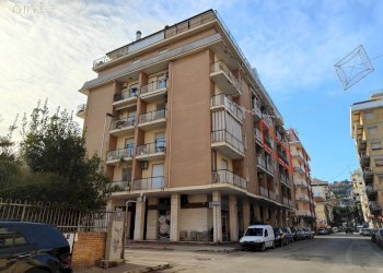 Foto 38 - Appartamento Via Parini
 
46, Grottammare - foto 38