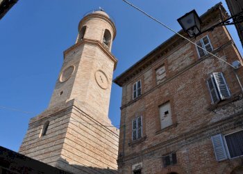 Foto 1 - Stable - Palace Piazza Rocca
 
32a - 32b, Petritoli - photo 1