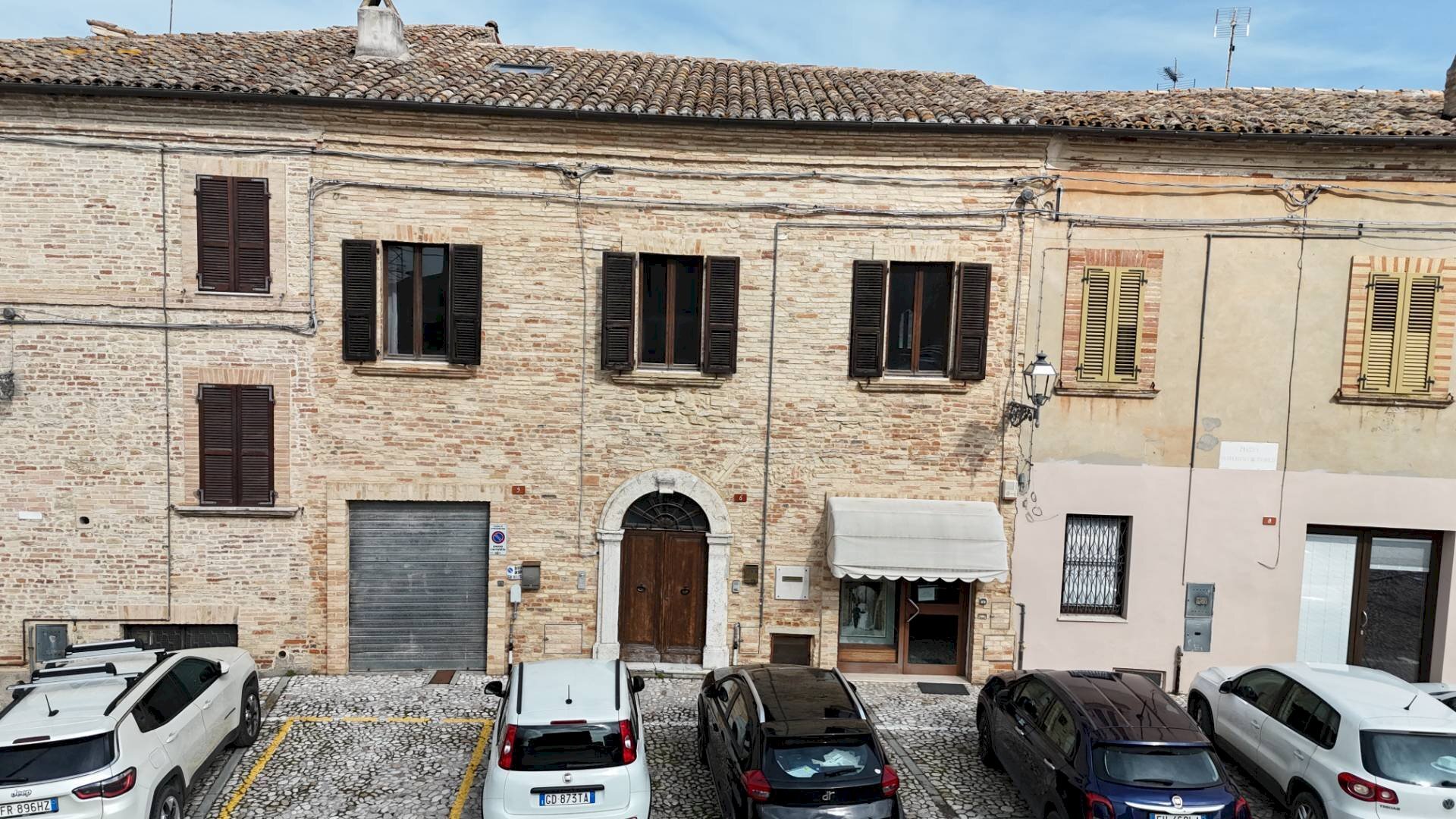 Foto 1 - Quadrilocale Piazza Donna Bianca the Tharolis
 
snc, Ripatransone - foto 1