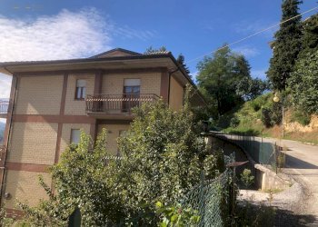 Foto 1 - Apartment Via A. Moro
 
11, Amandola - photo 1