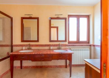 Foto 26 - Villa Strada Comunale Fusella
 
Nc, Polignano a Mare - photo 26