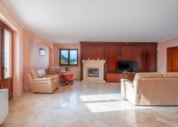 Foto 15 - Villa Strada Comunale Fusella
 
Nc, Polignano a Mare - photo 15