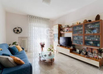 Foto 2 - Quadrilocale Via Bari
 
140, Giovinazzo - foto 2