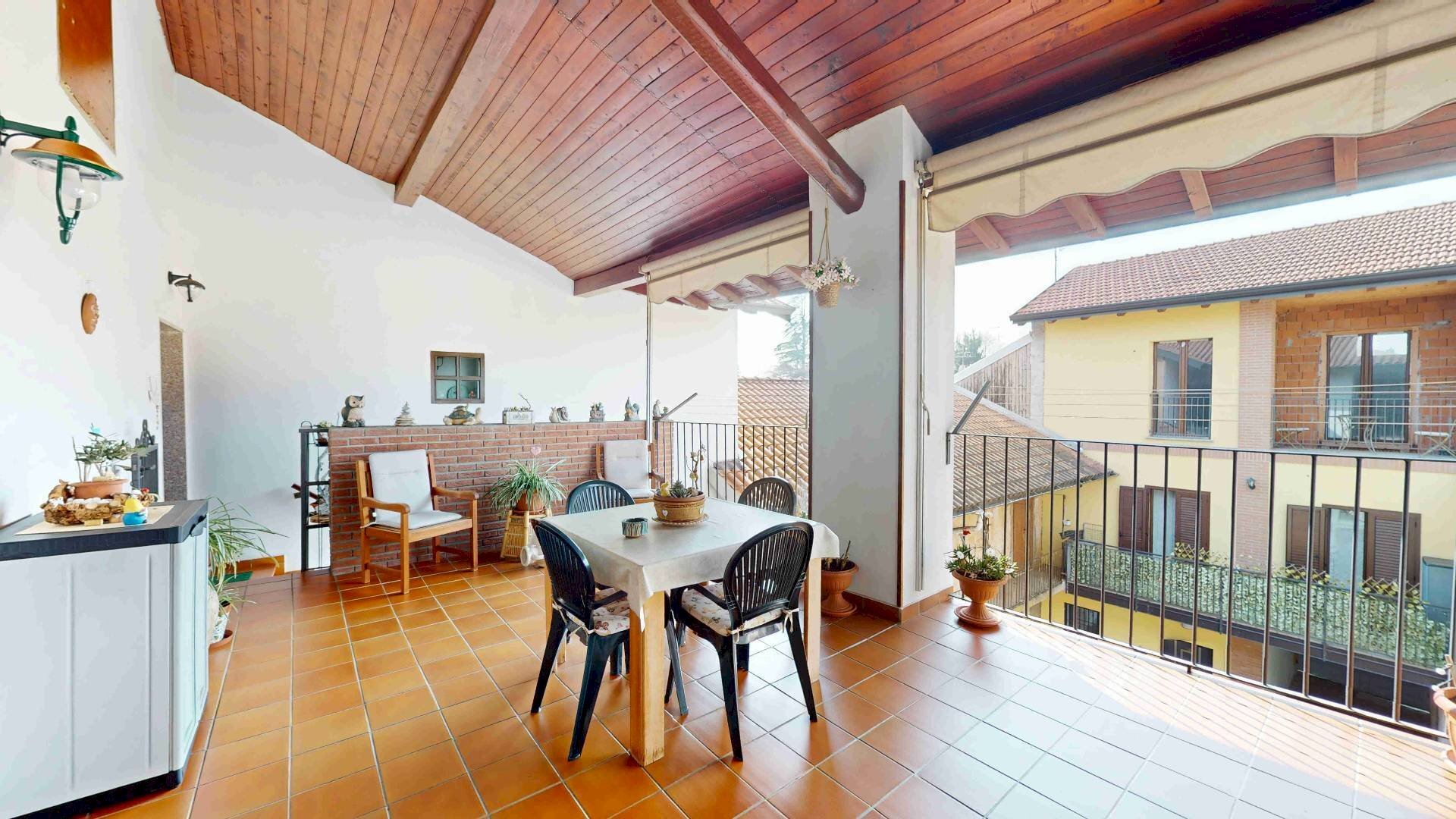 Foto 1 - Three-room apartment via zara, Tradate - photo 1