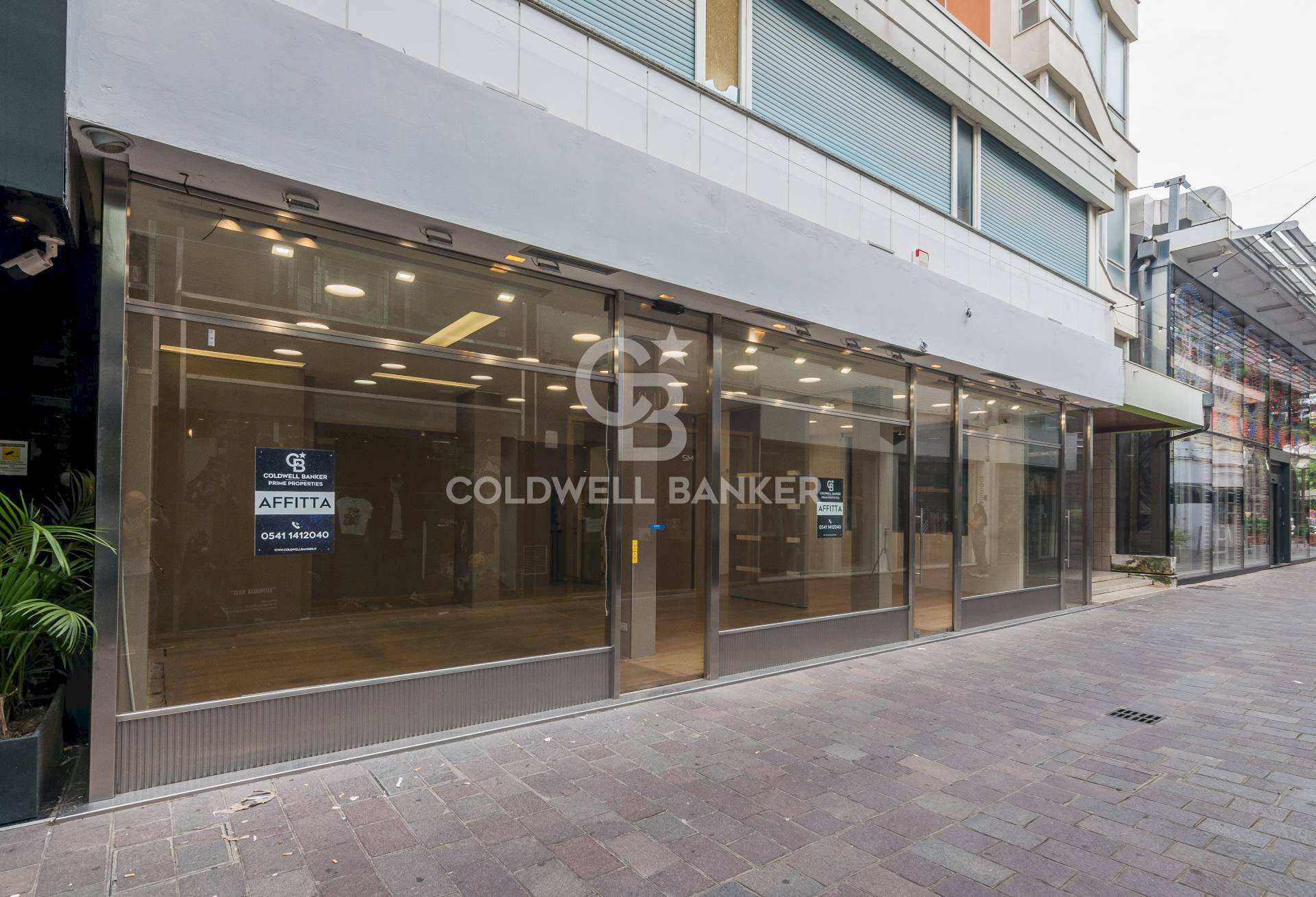 Foto 3 - Shop Viale Ceccarini
 
57, Riccione - photo 3