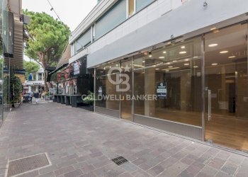 Foto 1 - Shop Viale Ceccarini
 
57, Riccione - photo 1