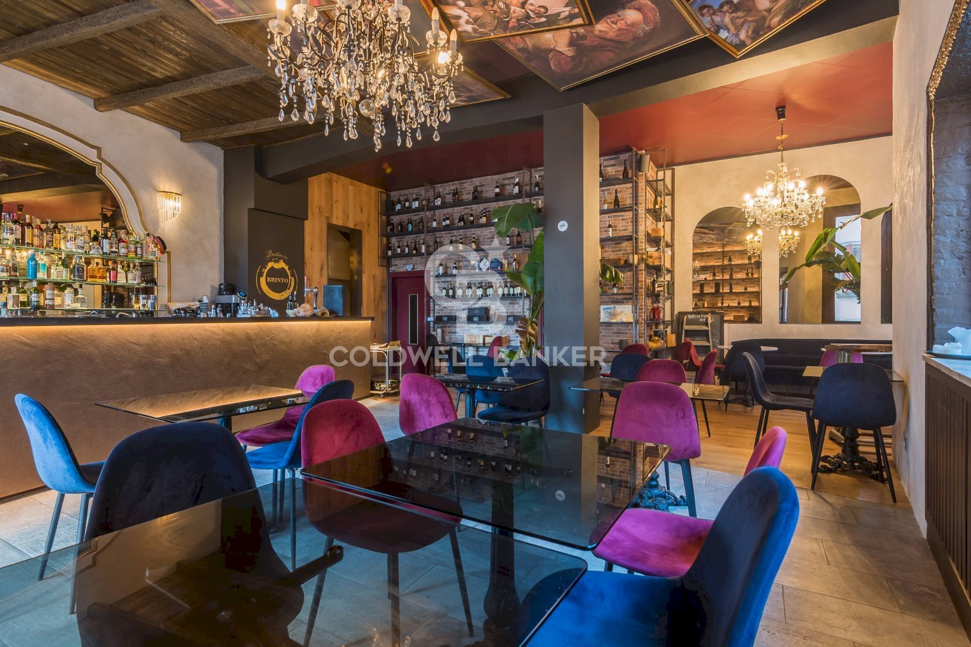 Foto 1 - Attività Commerciale Piazza della Libertà
 
8A, Bertinoro - foto 1