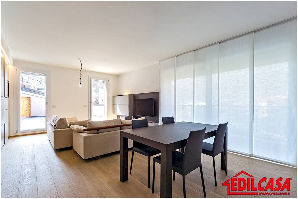 Foto 1 - Four-room apartment Via A. Manzoni, Malgrate - photo 1