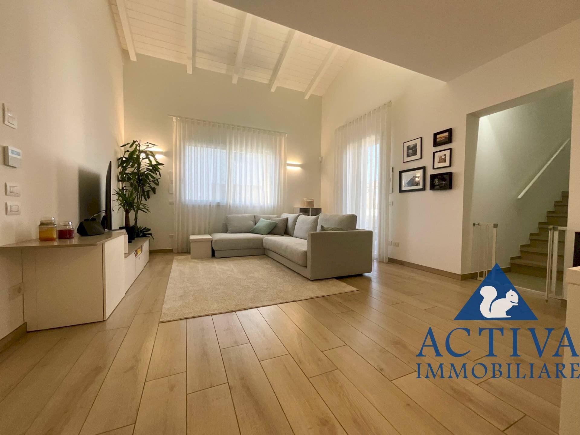 Foto 3 - Three-room apartment Via Santa Sofia
 
226, Cislago - photo 3