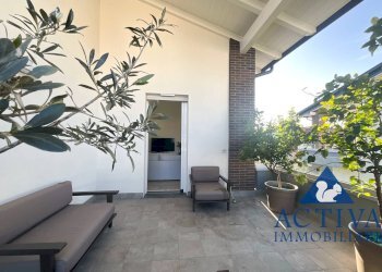 Foto 16 - Three-room apartment Via Santa Sofia
 
226, Cislago - photo 16