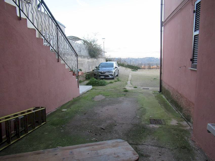 Foto 2 - Apartment Via Largo Dei Greci
 
2/4, Spoltore - photo 2