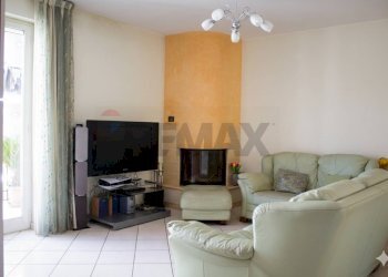 Soggiorno - Appartamento CORSO UMBERTO I
 
46, Scisciano - foto 6