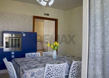 Sala da pranzo - Appartamento CORSO UMBERTO I
 
46, Scisciano - foto 8