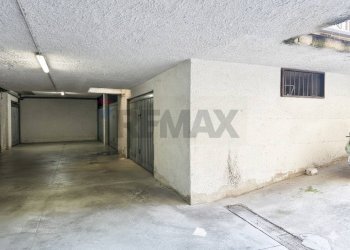 Parcheggio - Appartamento CORSO UMBERTO I
 
46, Scisciano - foto 21