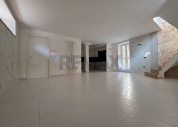 Stanza vuota - Casa semi indipendente San Mauro
4, Casoria - foto 10