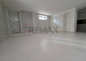 Stanza vuota - Casa semi indipendente San Mauro
4, Casoria - foto 13