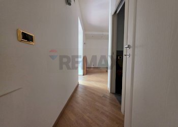 Hall / corridoio - Casa semi indipendente San Mauro
4, Casoria - foto 27