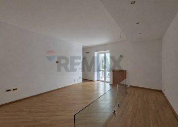 Stanza vuota - Casa semi indipendente San Mauro
4, Casoria - foto 29