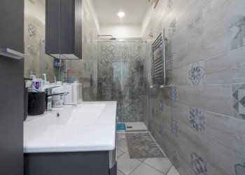 Bagno - Trilocale via Giovanni Pascoli 1 traversa
 
snc, Casoria - foto 7