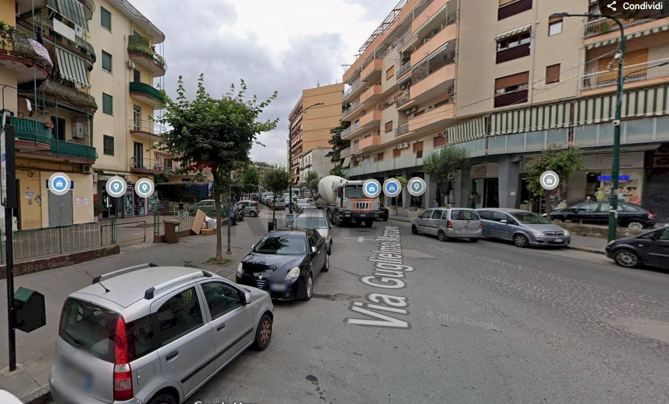 Edificio all\'aperto - Ufficio via Guglielmo Marconi
 
65, Casoria - foto 2