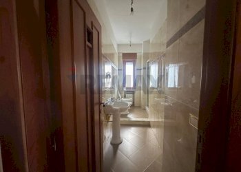 Bagno - Quadrilocale Casoria - foto 8