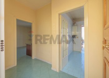 Hall / corridoio - Trilocale corso Europa
 
19, Casavatore - foto 2