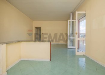 Stanza vuota - Trilocale corso Europa
 
19, Casavatore - foto 8