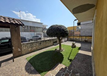 Giardino - Villa via Pietro Micca
 
11, Casoria - foto 3