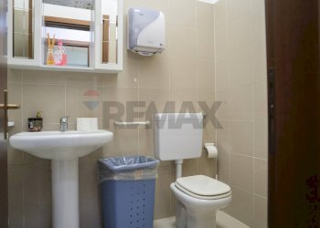 Bagno - Office Via Vincenzo Monti
 
52, Rho - photo 8