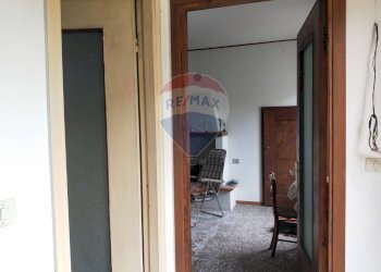 Hall / corridoio - Casa indipendente Via Graziosi
 
4, Tornaco - foto 9