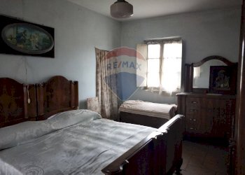 Camera / camera da letto - Casa indipendente Via Graziosi
 
4, Tornaco - foto 17