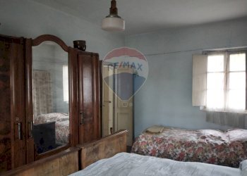 Camera / camera da letto - Casa indipendente Via Graziosi
 
4, Tornaco - foto 18