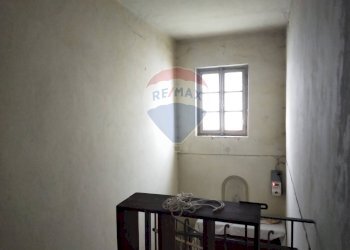 Sala da pranzo - Casa indipendente Via Graziosi
 
4, Tornaco - foto 25