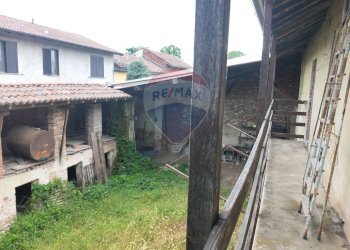 Giardino - Casa indipendente Via Graziosi
 
4, Tornaco - foto 28